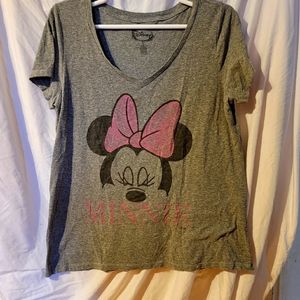 Minnie Mouse tshirt